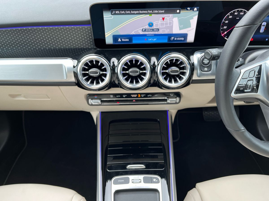 2025 Mercedes-Benz GLB 200D Progressive Line 7 Seater SUV *Saving €12,134 from New* €59,950