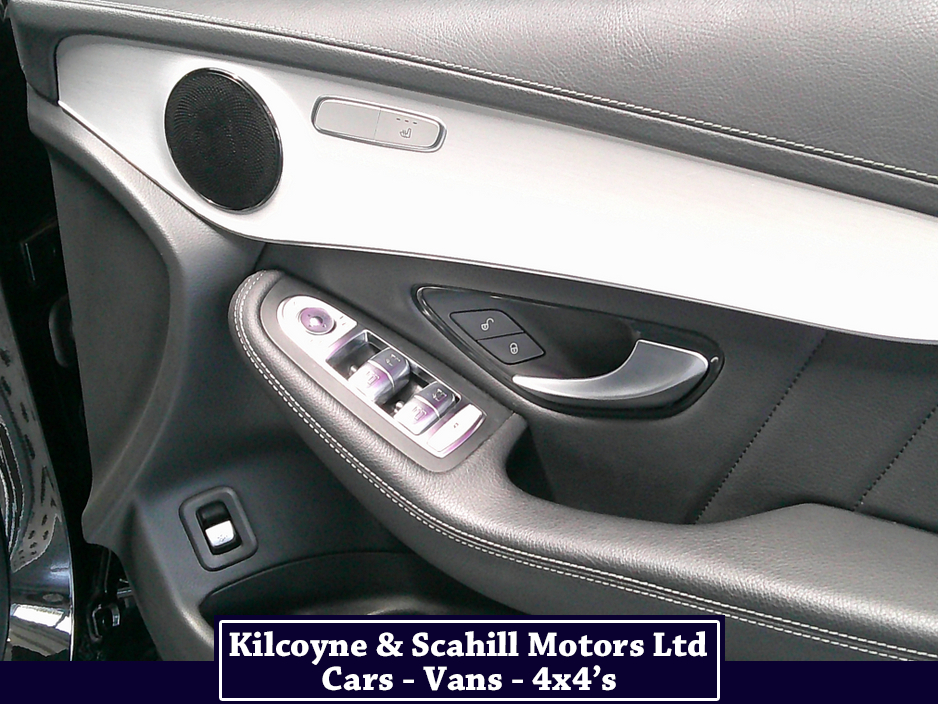 2022 Mercedes-Benz GLC Class - image 25