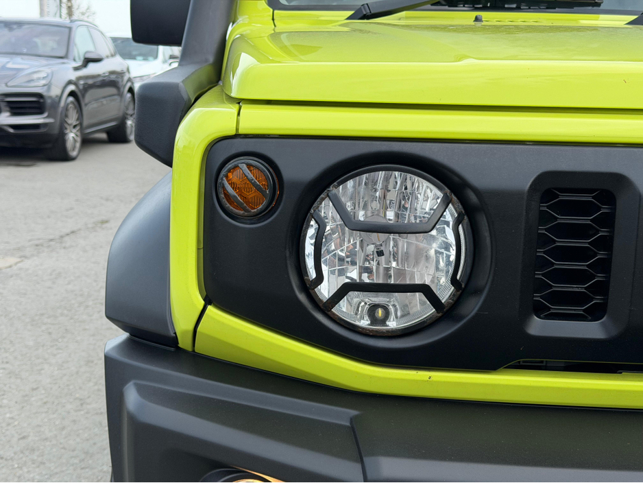 2022 Suzuki Jimny - image 11