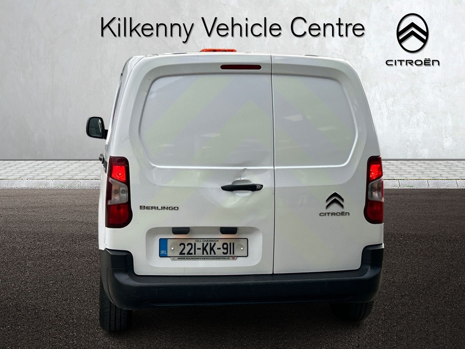 2022 Citroen Berlingo - image 6