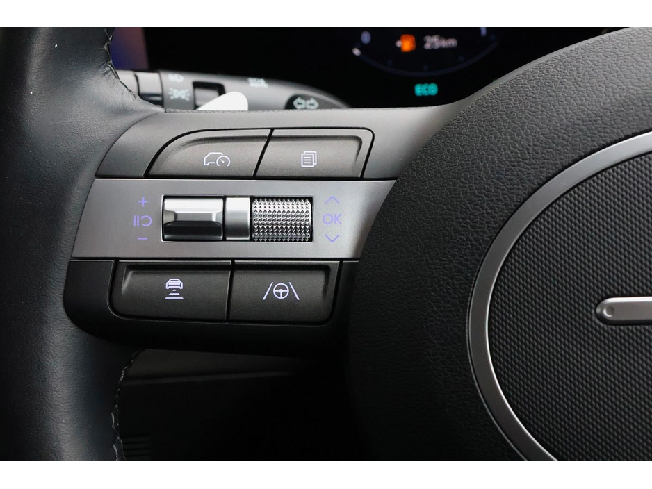 2023 Hyundai Kona - image 10