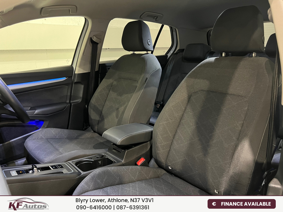 2023 Volkswagen Golf Life 2.0TDI 115bhp 5dr Auto - 231 Reg €29,995