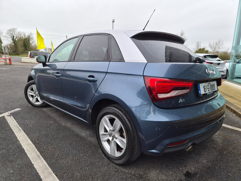 2016 Audi A1 - image 4
