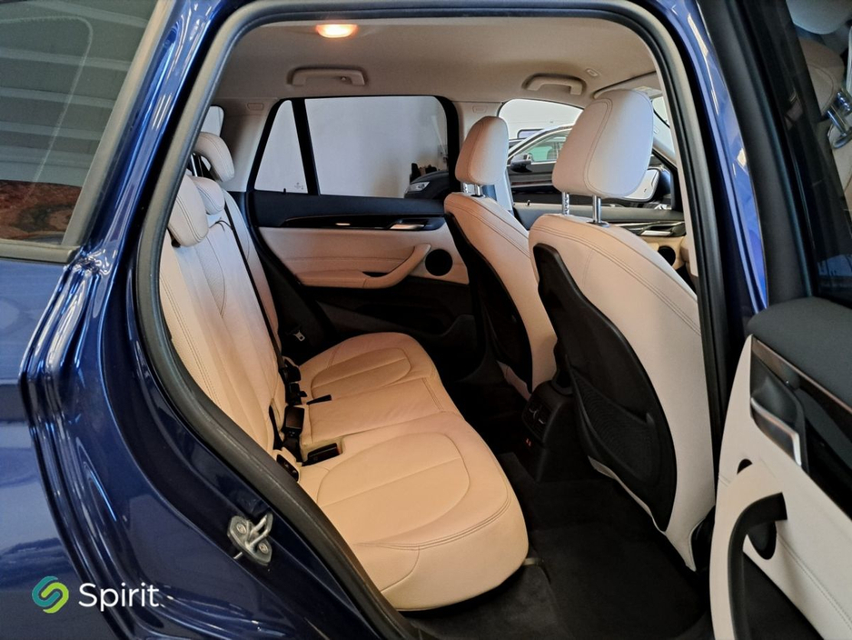 2019 BMW X1 - image 14