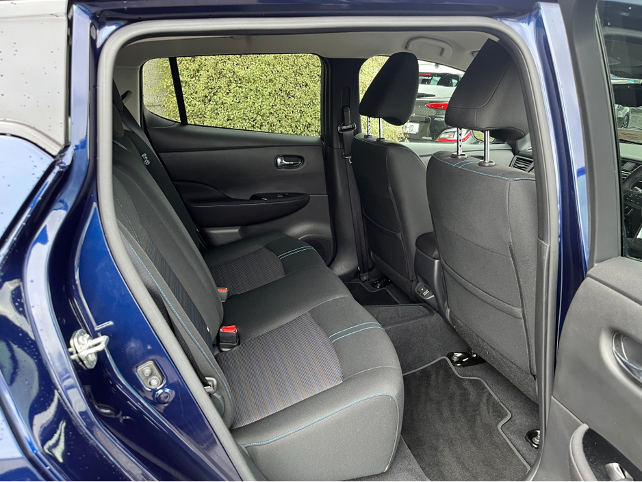 2025 Nissan Leaf EV SV PREMIUM 40KWH //360 PARKING CAMERAS//KEYLESS ENTRY//ADAPTIVE CRUISE CONTROL// €22,950