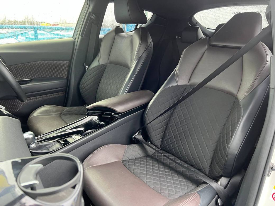 2018 Toyota C-HR MODELLISTA 1.8 HYBRID // 18" DIAMOND CUT ALLOYS // HEATED SEATS // PARKING SENSORS €19,900