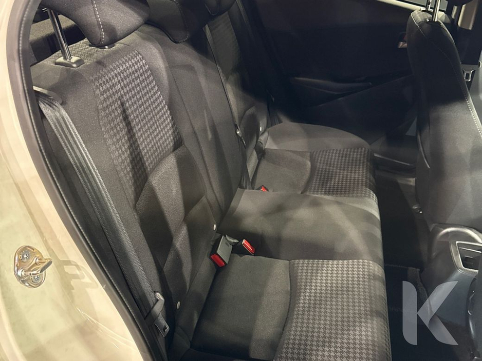 2019 Mazda Demio - image 12