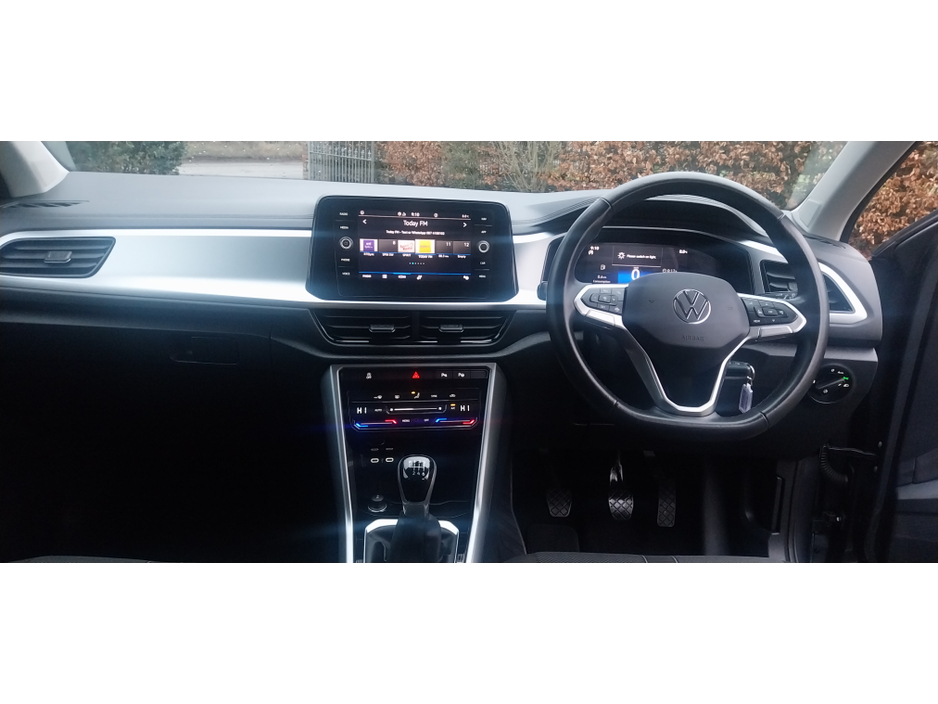 2023 Volkswagen T-Roc LIFE 2.0 TDI MAN 116HP €27,950