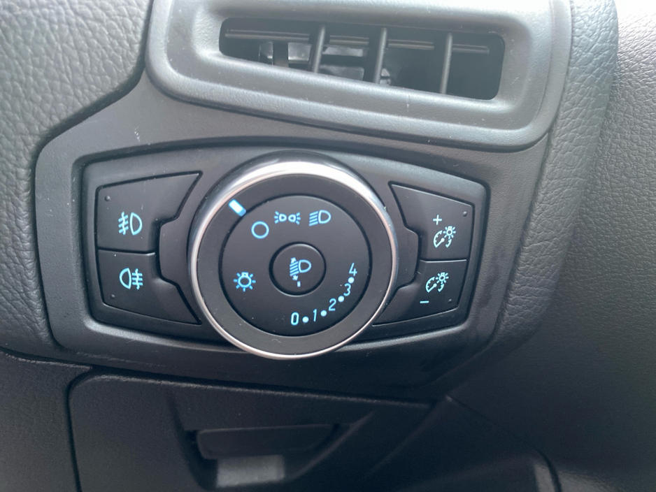 2018 Ford Focus Zetec Edition 1.0 125BHP €14,500