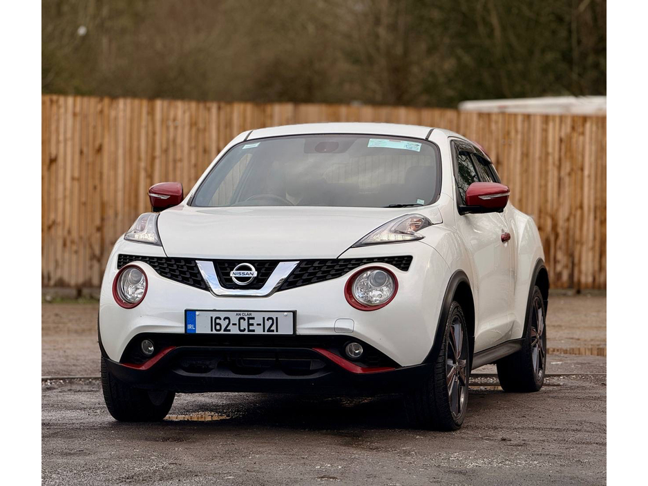 2016 Nissan Juke - image 2