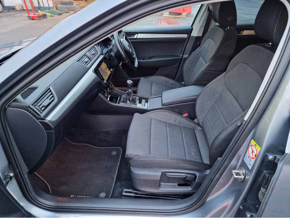 2018 Skoda Superb AMBITION 1.6 TDI-FULLY SERVICED WITH NEW NCT €14,350