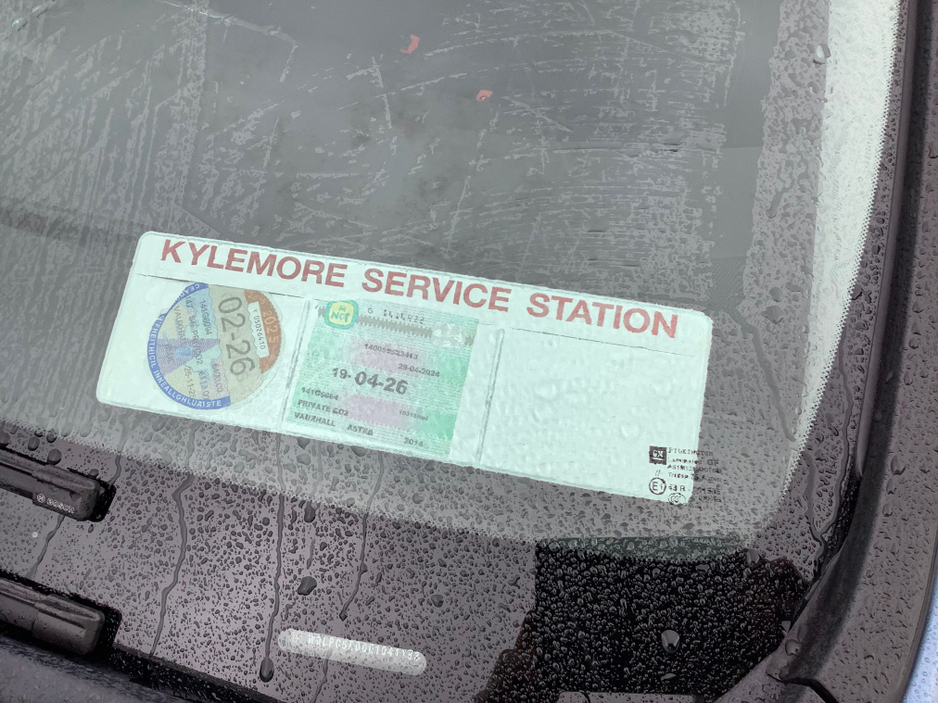 2014 Vauxhall Astra - image 12