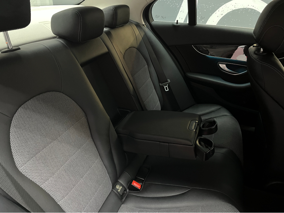 2017 Mercedes-Benz C Class €21950! 2017 MERCEDES-BENZ C220D AVANTGARDE 2.2 AUTOMATIC / CRUISE CONTROL / REVERSE CAMERA / ELCTRIC MEMORY & HEATED SEATS / PADDLE SHIFTERS / AMBIENT LIGHTS €21,950