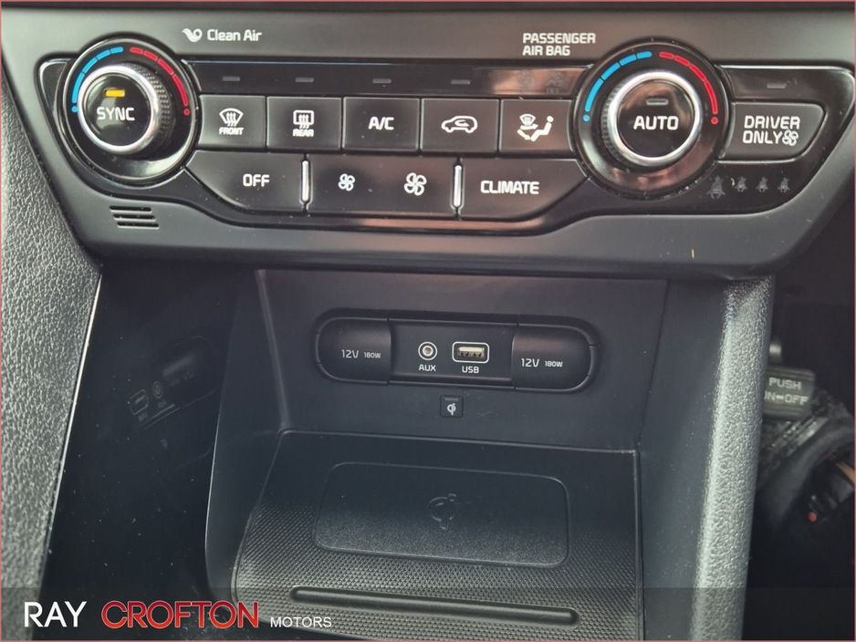 2018 Kia Niro - image 13