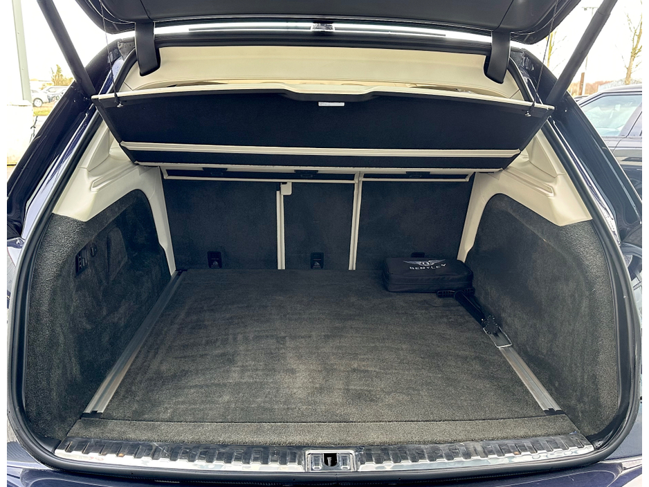 2022 Bentley Bentayga FIRST EDITION