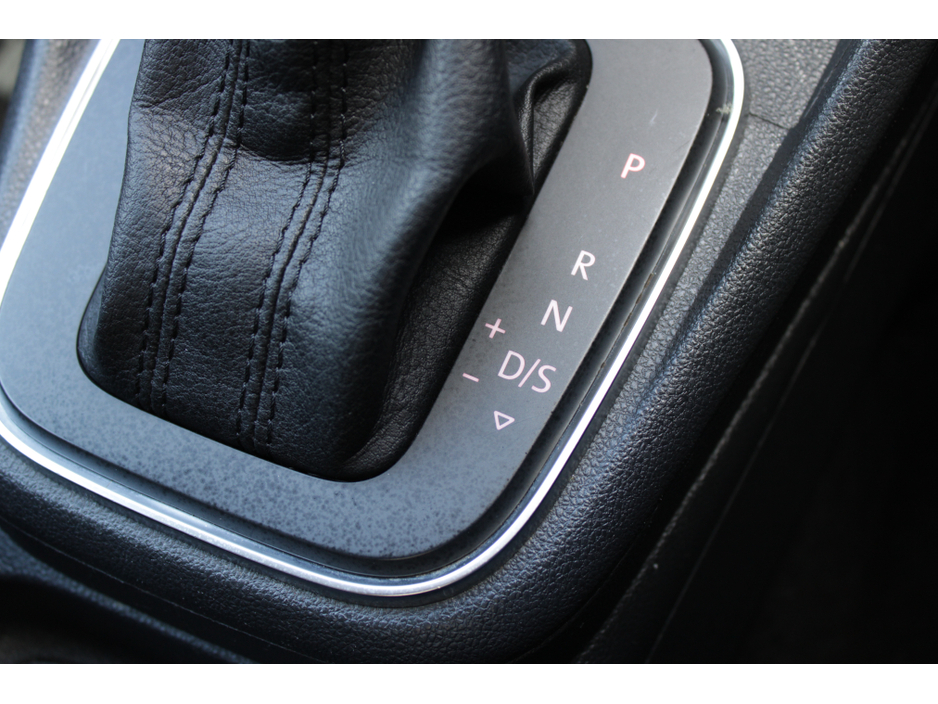 2018 Volkswagen Polo - image 15