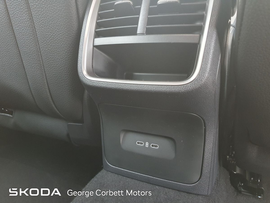 2026 Skoda Octavia Combi SE+ 1.5TSi 115hp - Available for Immediate Delivery €40,226