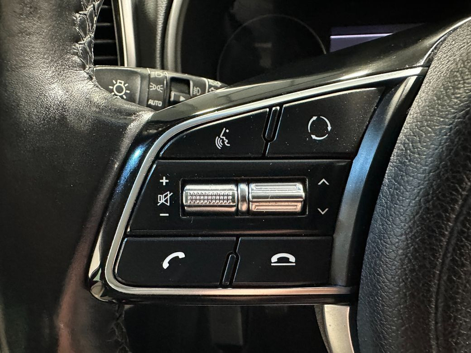 2020 Kia Sportage - image 15