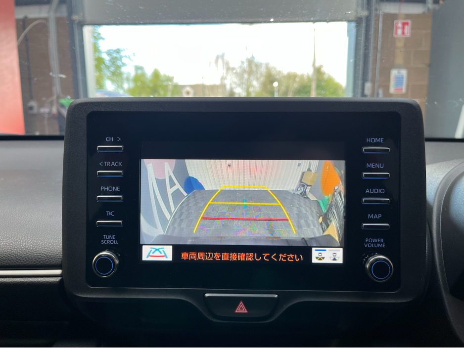 2021 Toyota Yaris - image 16