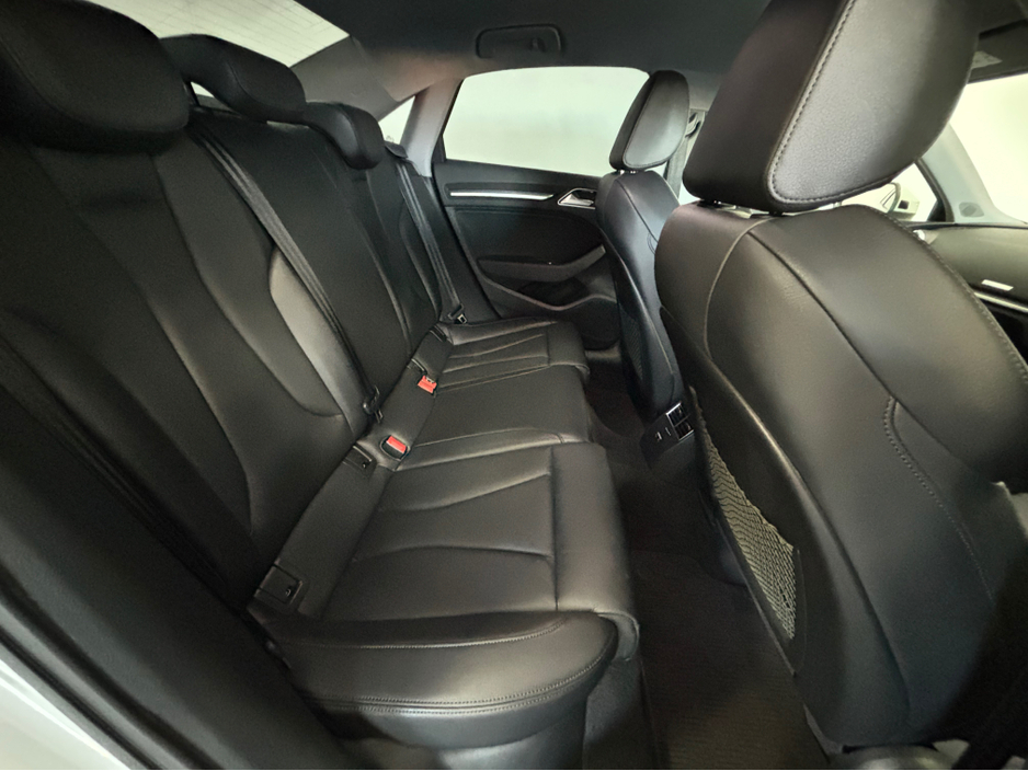 2019 Audi A3 - image 16