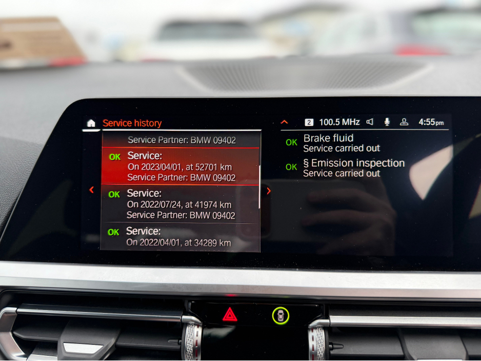 2020 BMW 3 Series - image 23