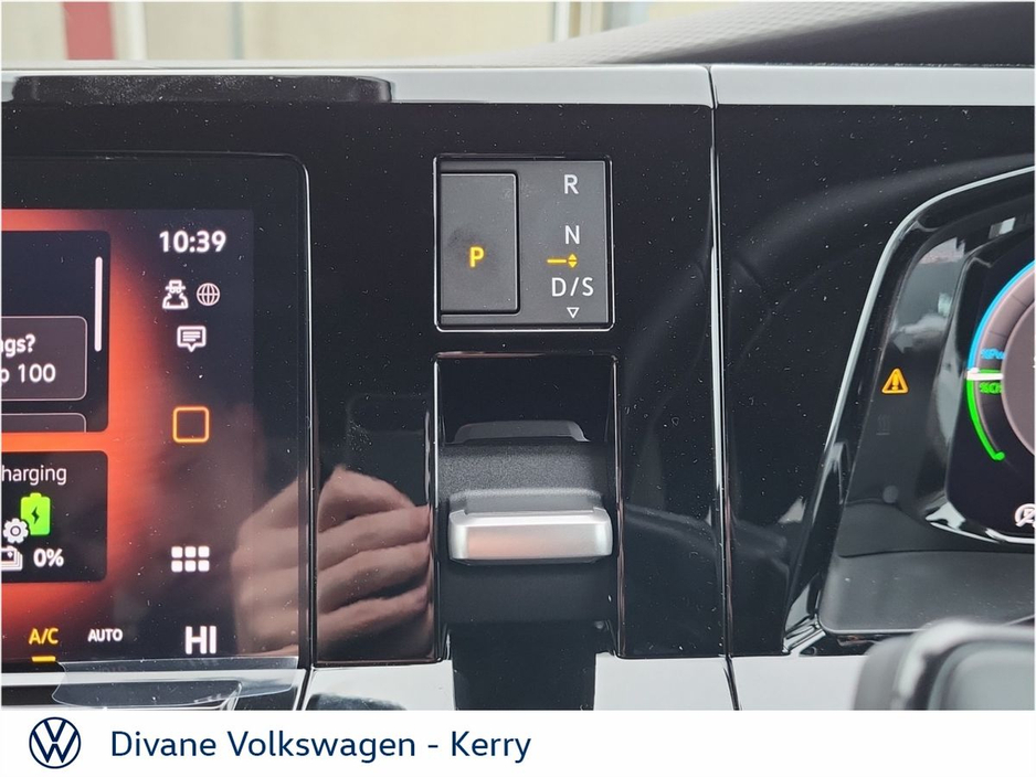 2026 Volkswagen Multivan - image 16