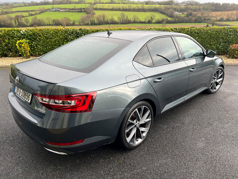 2018 Skoda Superb 2.0 TDI 150bhp Sportline €24,950
