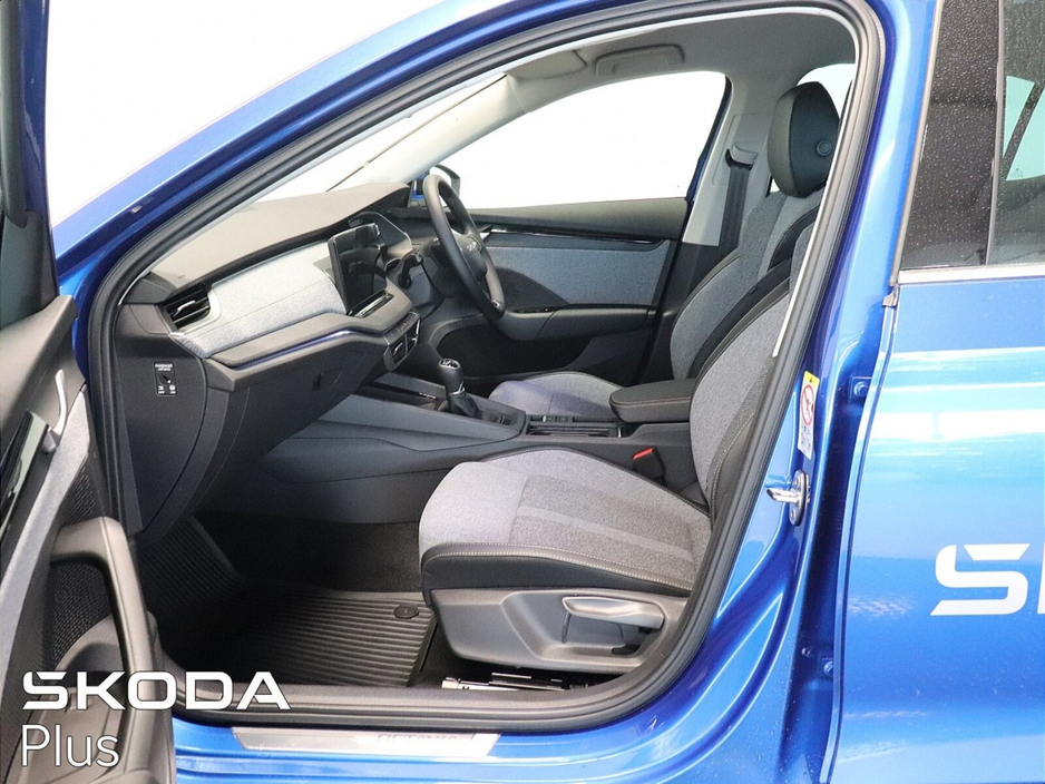 2026 Skoda Octavia - image 4