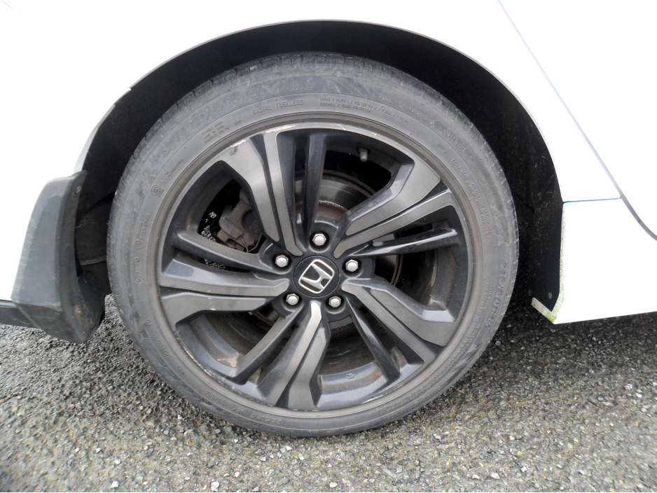 2018 Honda Civic 16 ID TEC EX 120PS 5DR......LEATHER.......NCT 04/27.......02/26 €14,995