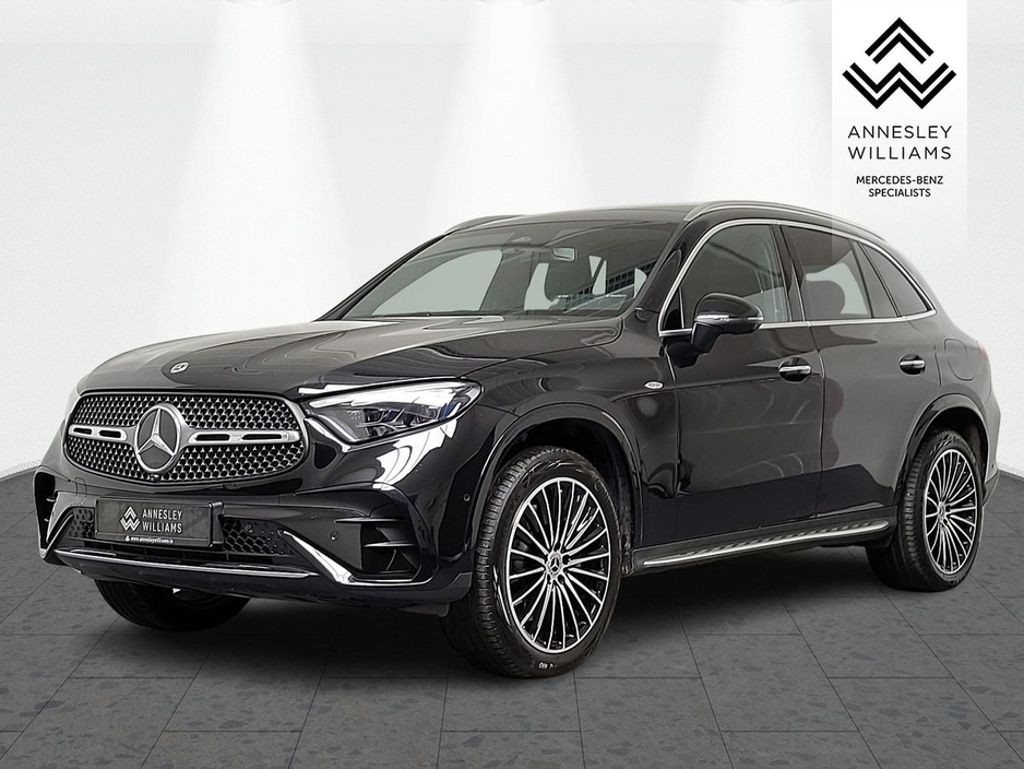 2025 Mercedes-Benz GLC Class - image 3