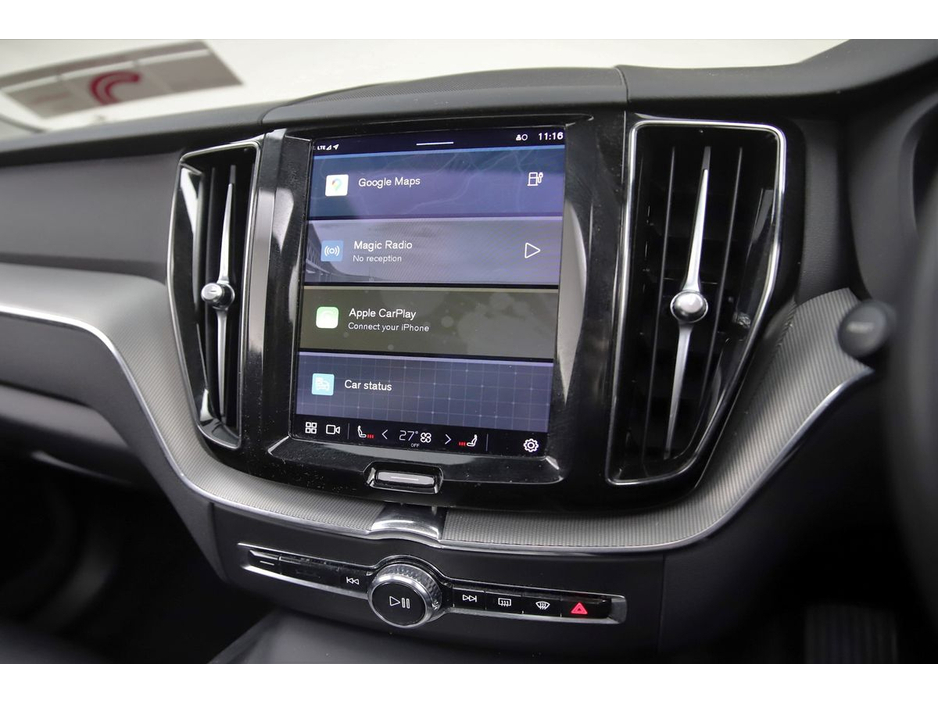 2023 Volvo XC60 - image 16