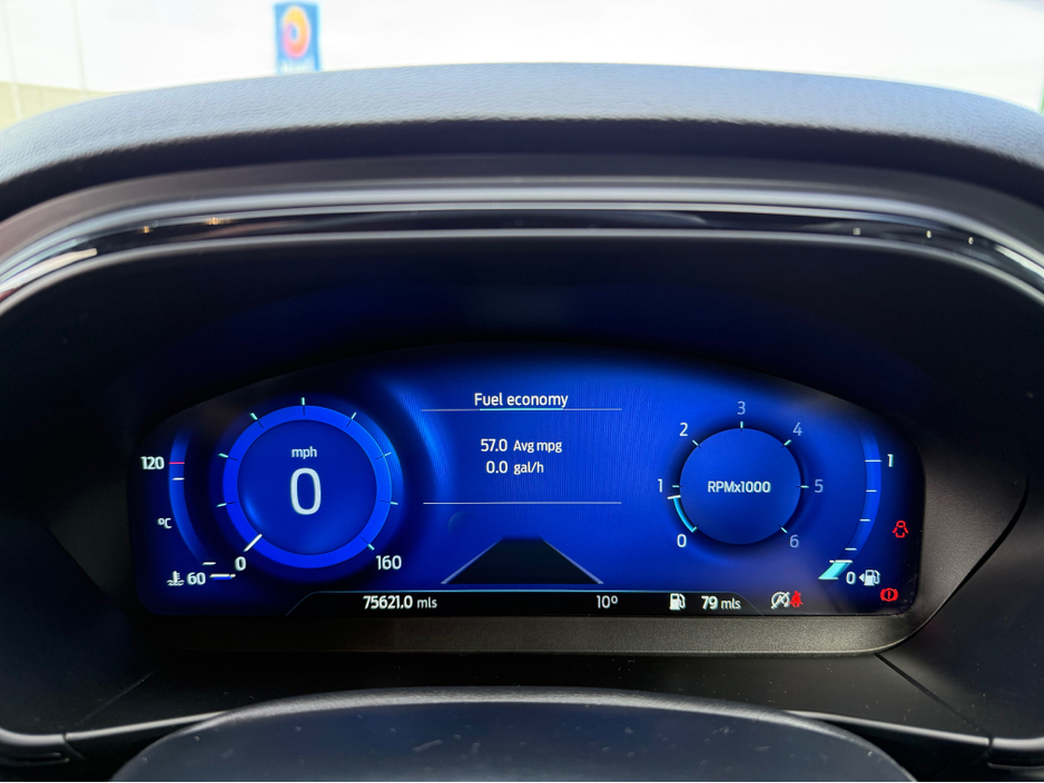 2021 Ford Focus - image 3