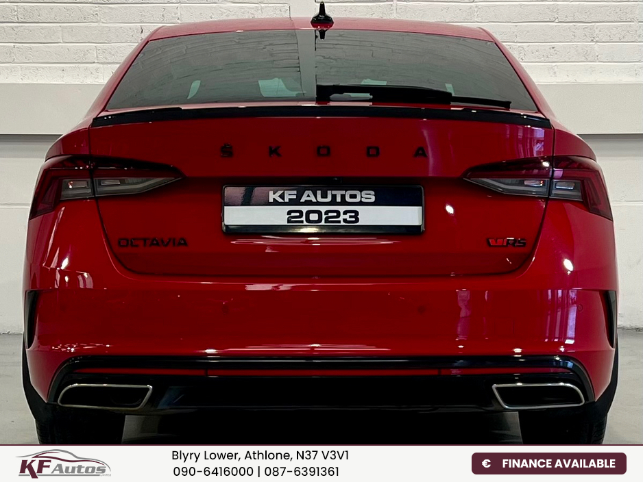 2023 Skoda Octavia - image 7