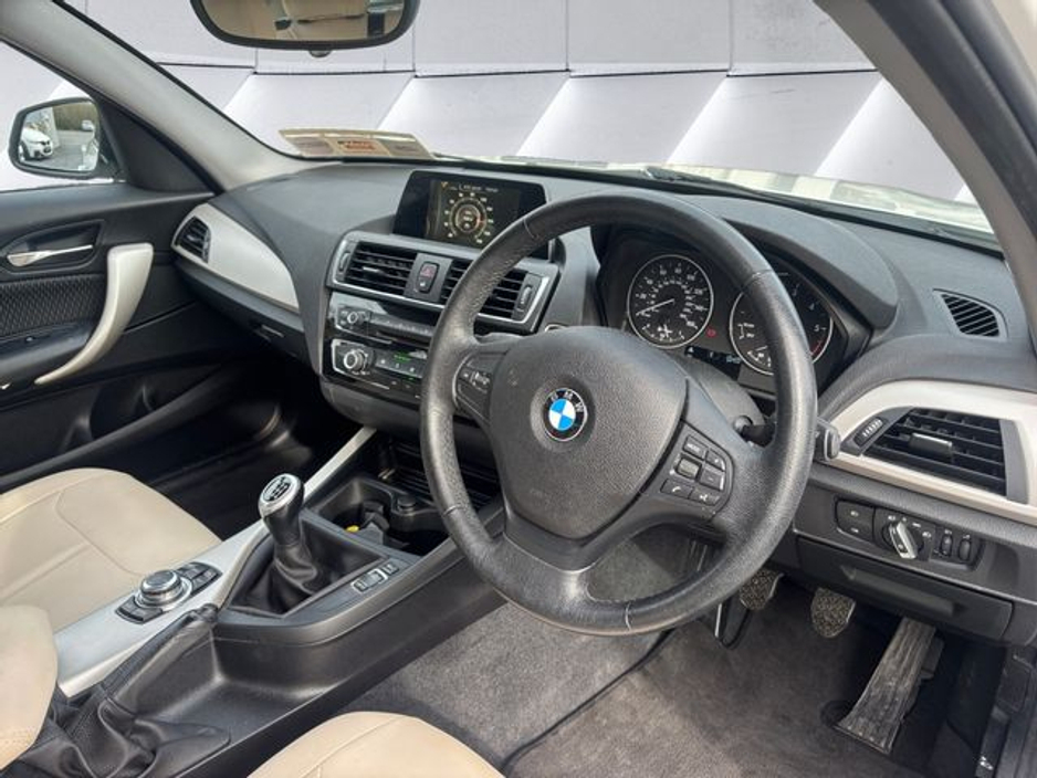 2017 BMW 1 Series - image 10