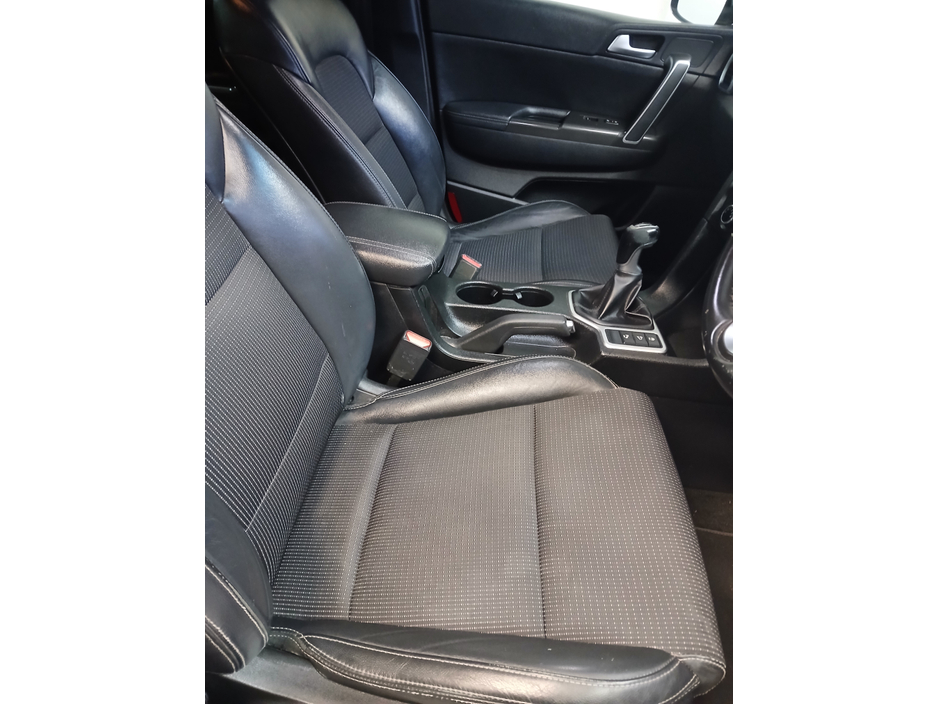 2017 Kia Sportage - image 8