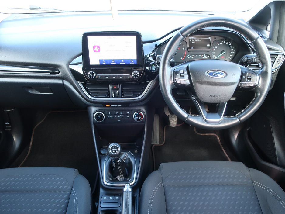 2021 Ford Fiesta - image 10