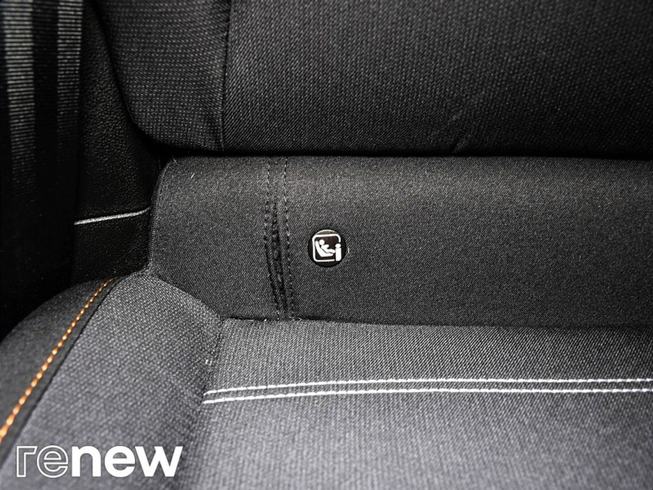 2021 Dacia Sandero Stepway - image 17