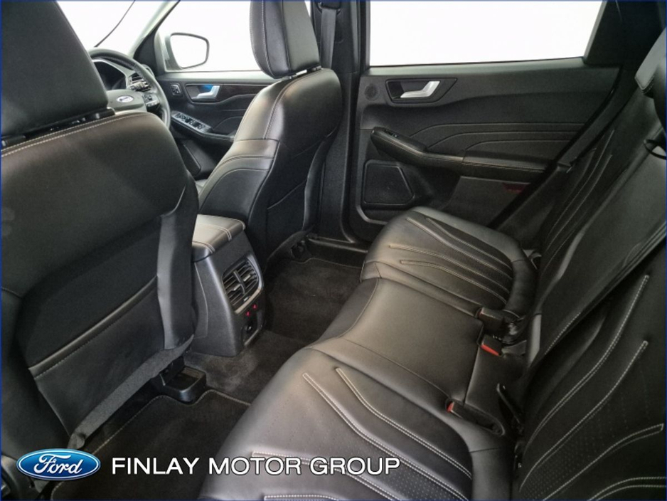 2024 Ford Kuga - image 8