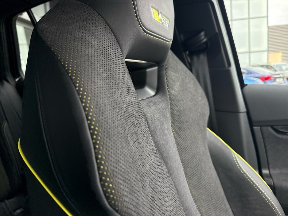 2025 Skoda Elroq - image 23