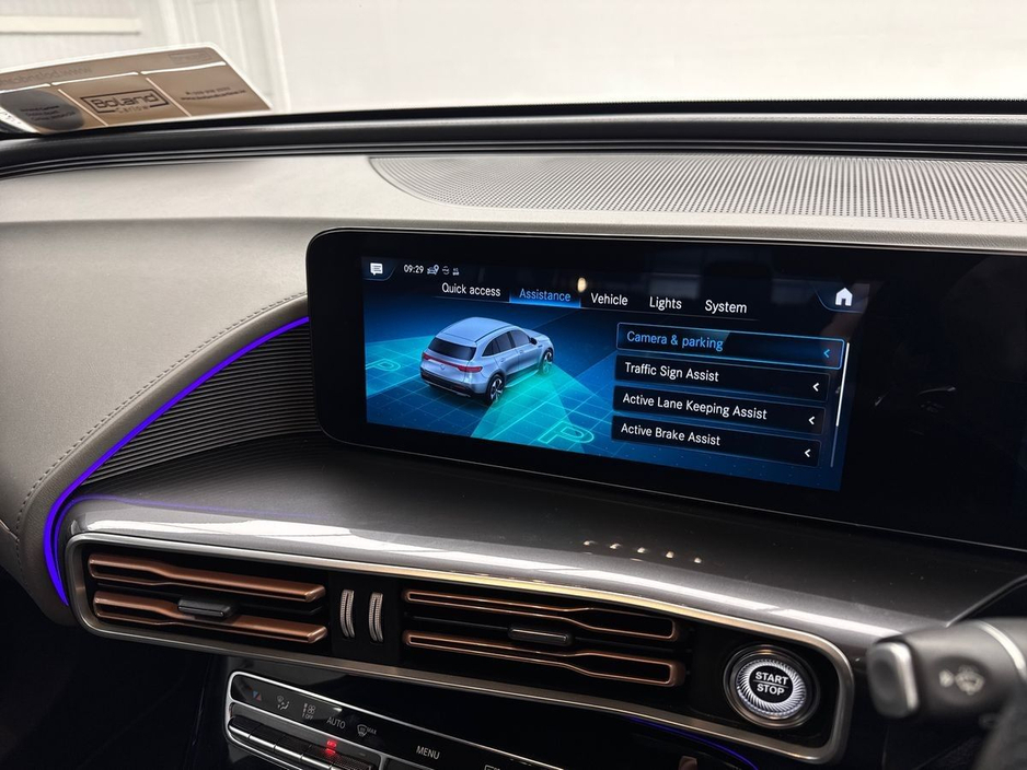 2022 Mercedes-Benz EQC - image 20