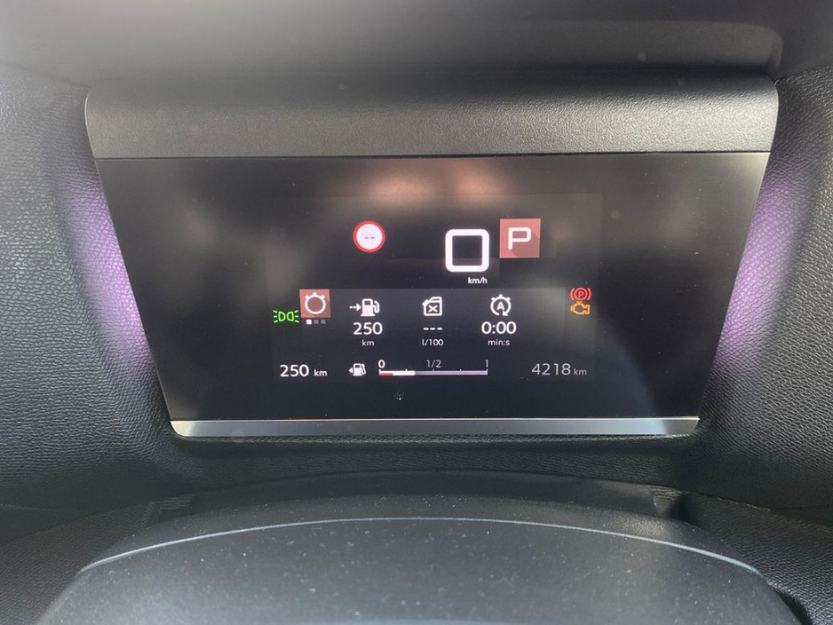 2024 Citroen C4 - image 17