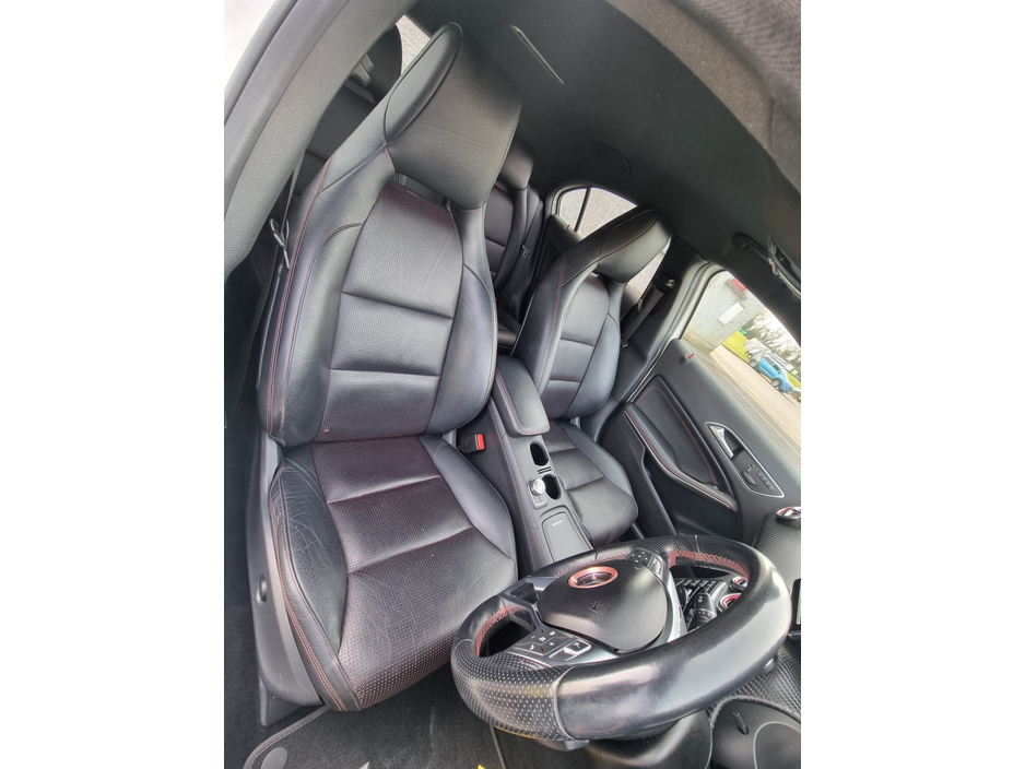 2013 Mercedes-Benz A Class - image 12