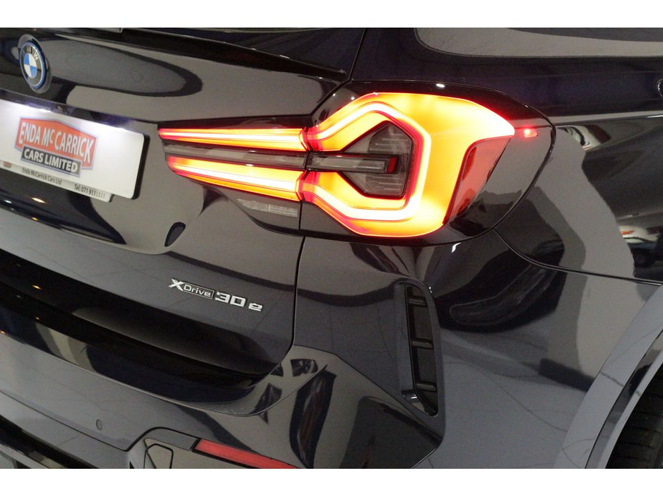 2022 BMW X3 30E M Sport xDrive €46,899