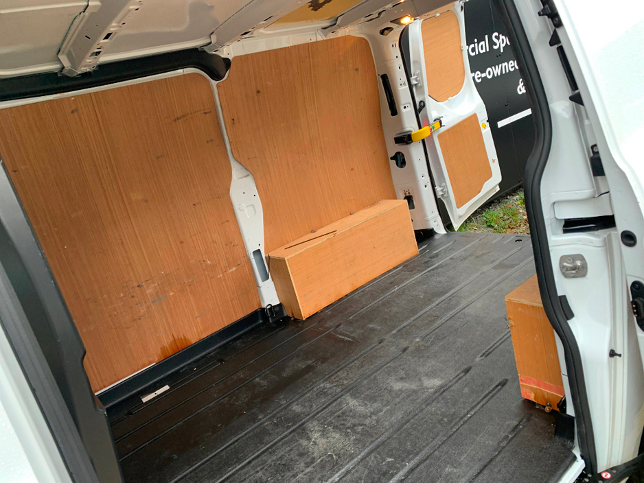 2022 Ford Transit Custom 2.0 TDCI TREND SWB // PRICE EXCL. VAT // 01/27 CVRT // GREAT CONDITION // CRUISE, PARKING SENSORS AND BLUETOOTH // €13,780