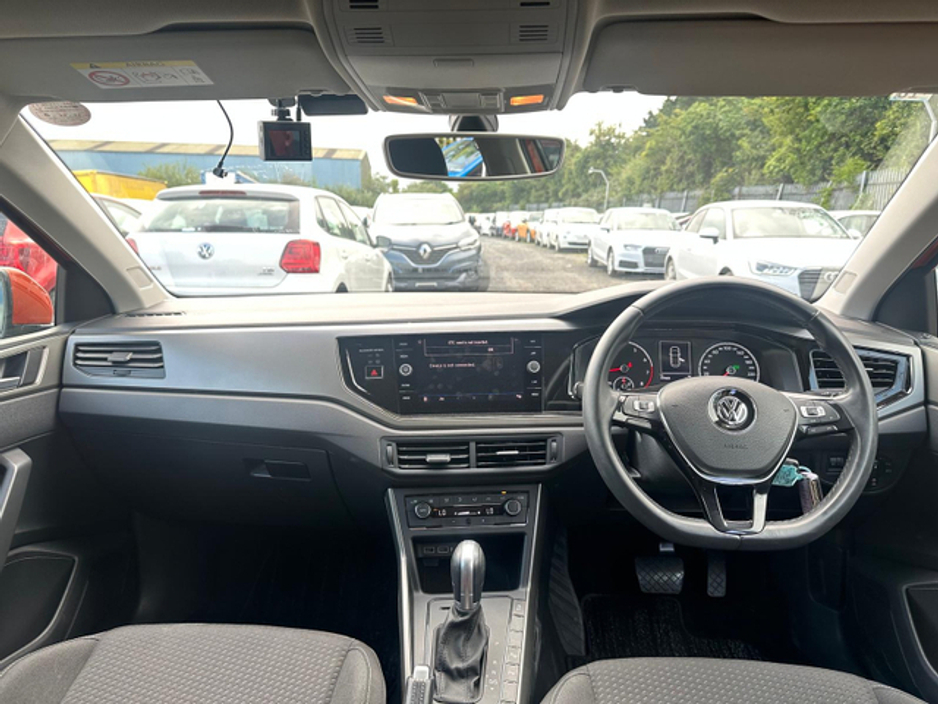 2018 Volkswagen Polo - image 16