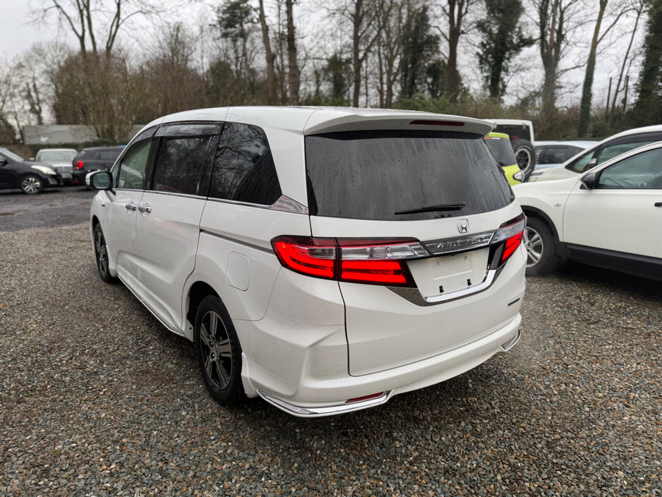 2016 Honda Odyssey  €18,900