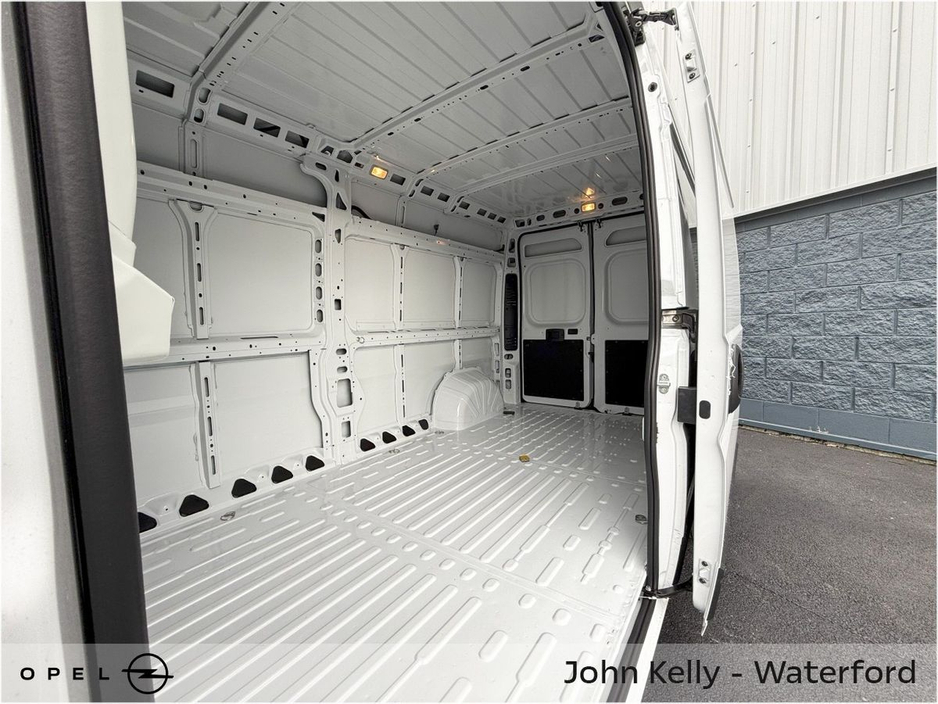 2025 Opel Movano L3H2