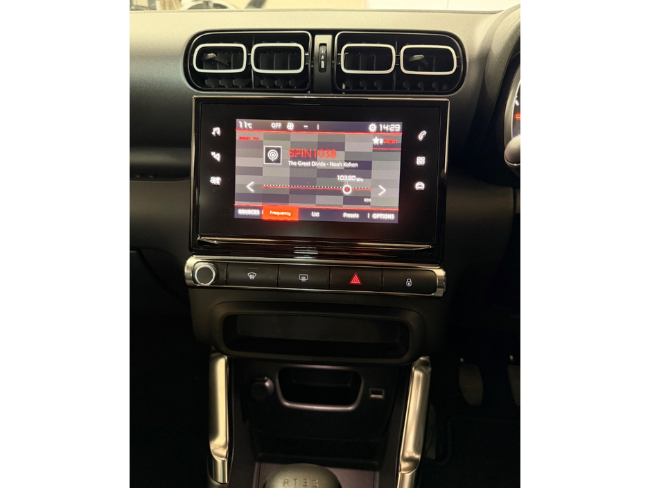 2024 Citroen C3 Aircross - image 12