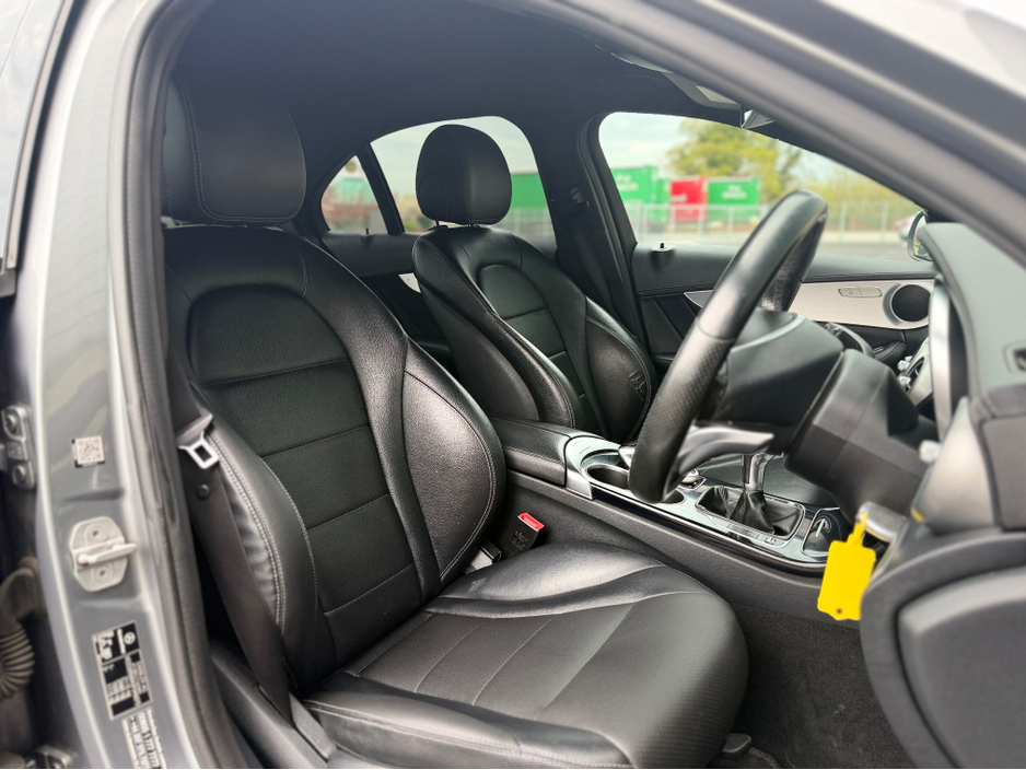 2015 Mercedes-Benz C Class - image 22