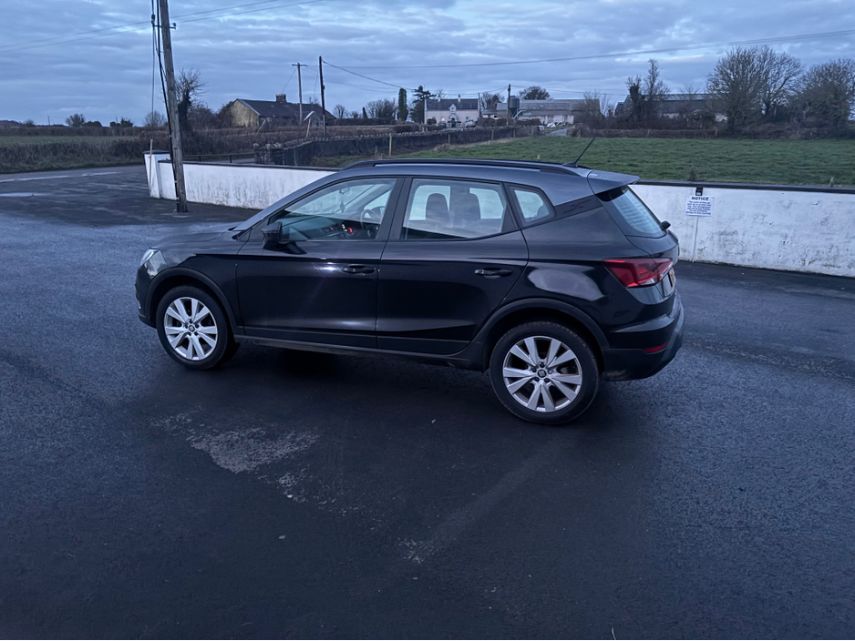 2019 SEAT Arona SE TECHNOLOGY LUXURY T TDI €18,500